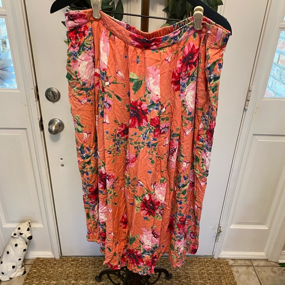 Terra & Sky Colorful Floral Cropped Wide Leg Pants 0X 14W